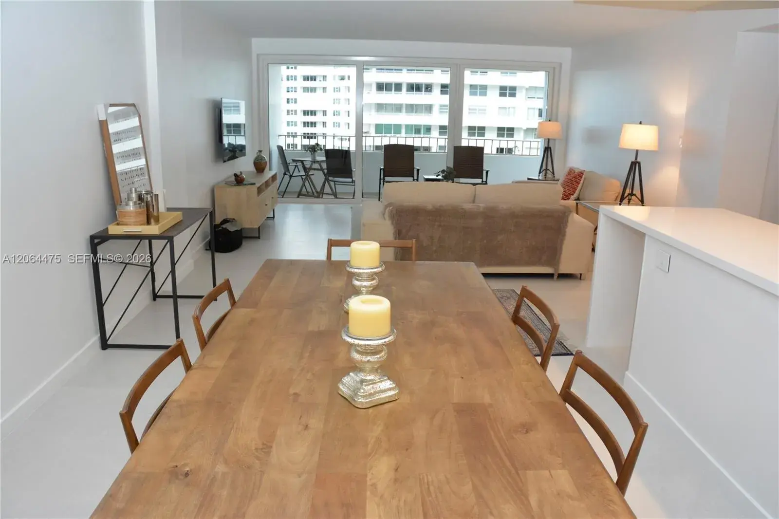 177 Ocean Lane Dr # 713, Key Biscayne FL 33149