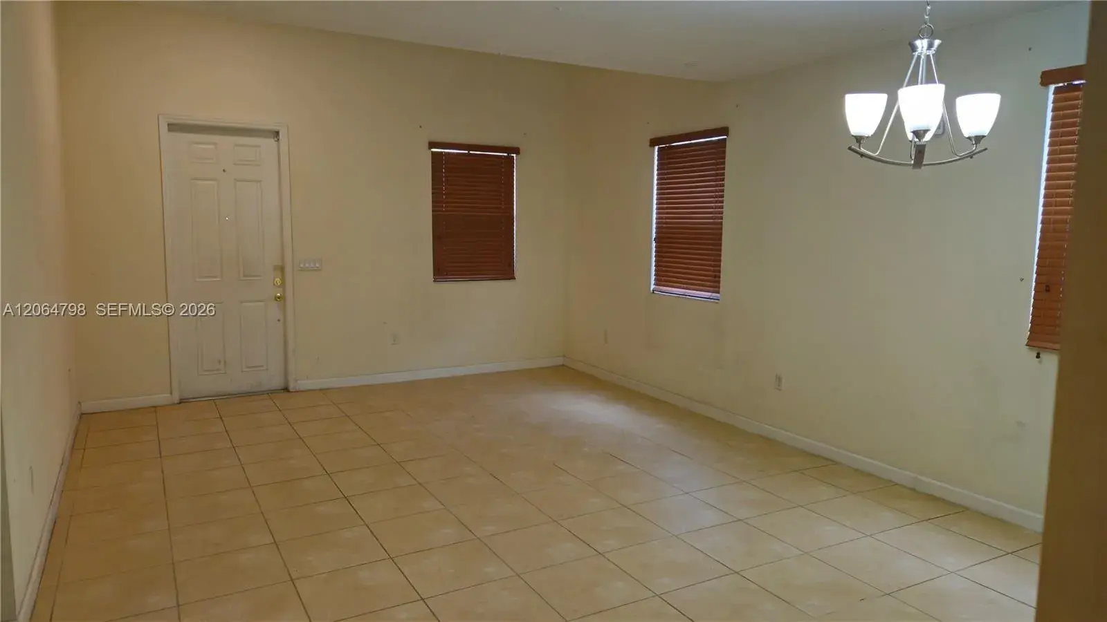 3477 SE 3rd St, Homestead FL 33033