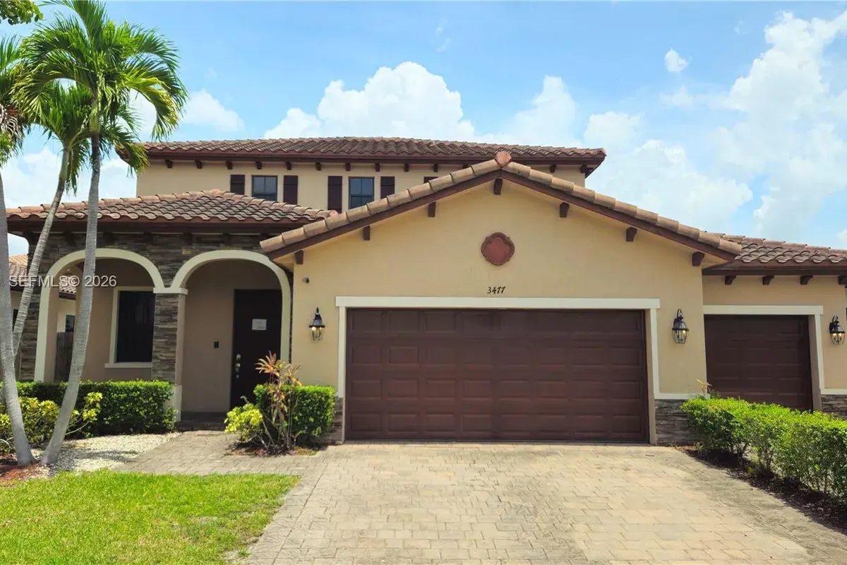 3477 SE 3rd St, Homestead FL 33033