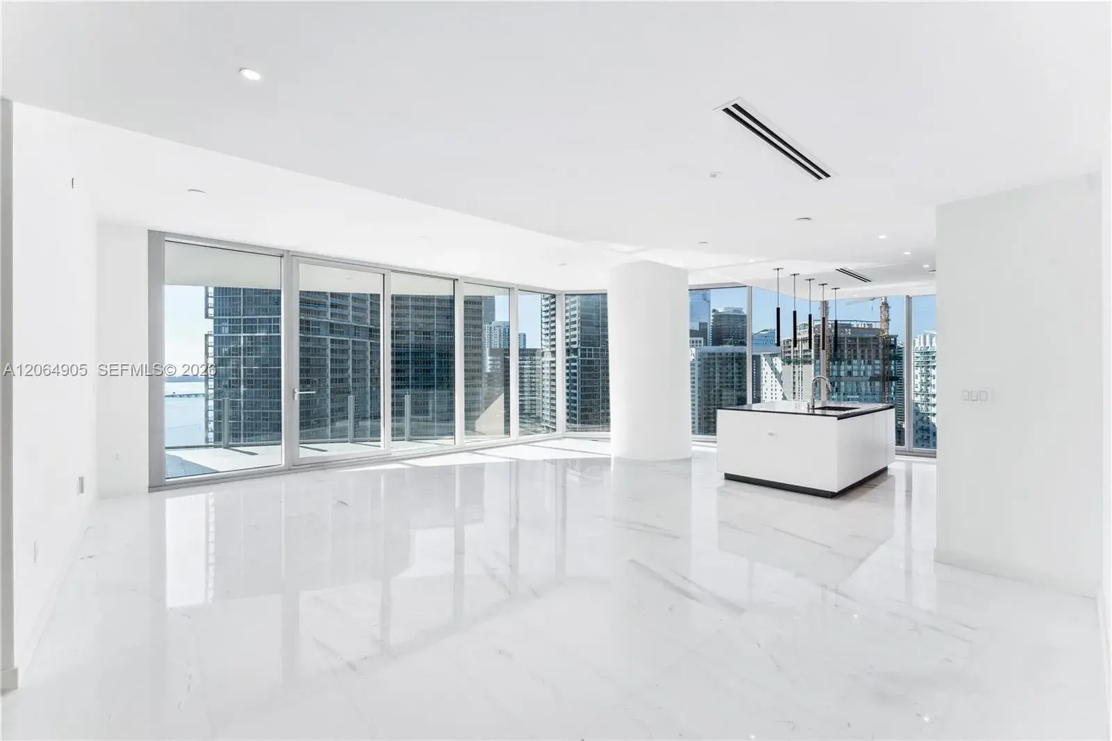 3 bedroom 3 bath Residential for sale at 300 Biscayne Blvd Way # 3507, Miami FL 33131