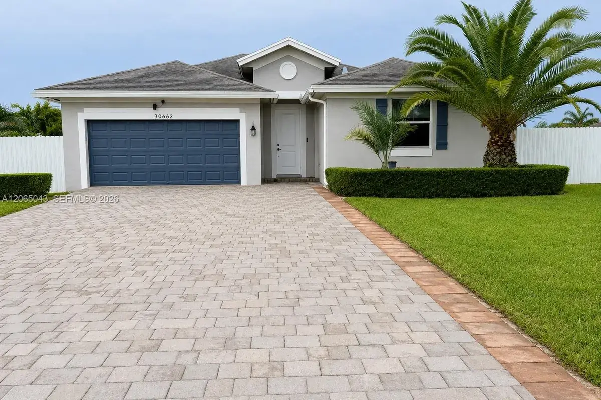 30662 SW 193rd Ct, Homestead FL 33030