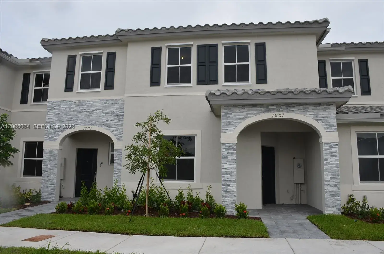 3 bedroom 2 bath Residential for sale at 1801 SE 27th Ter, Homestead FL 33035