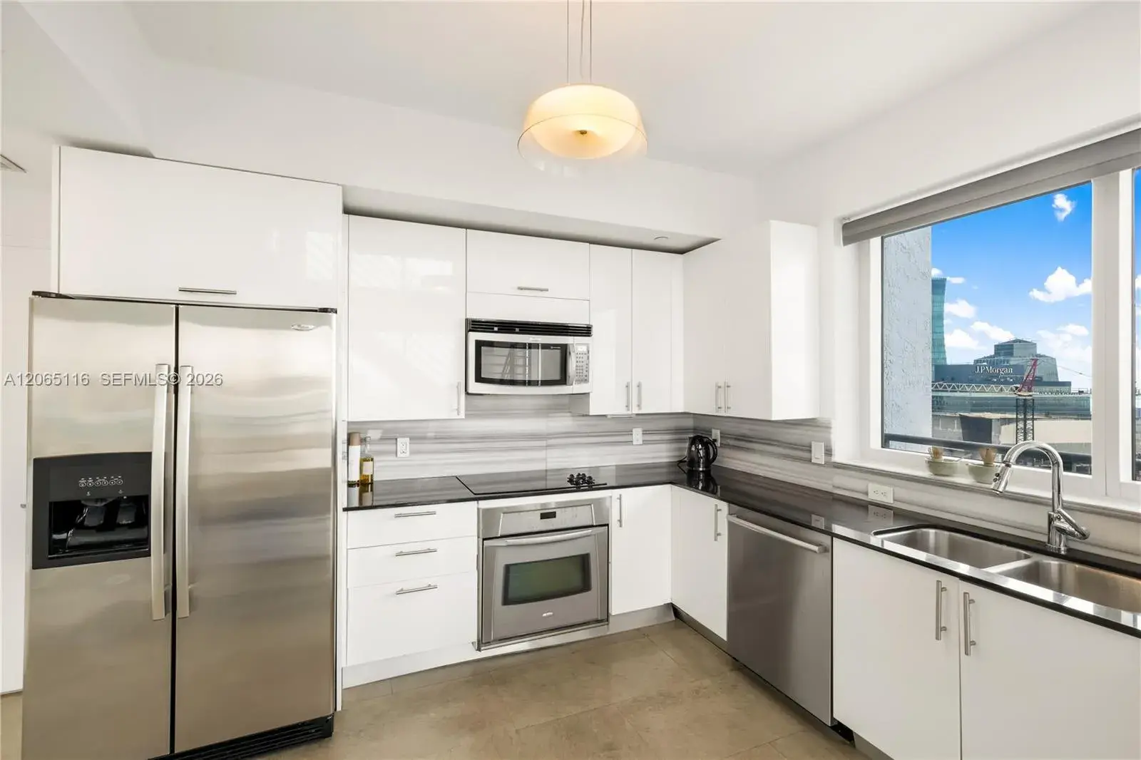3 bedroom 3 bath Residential for sale at 60 SW 13th St # 4001, Miami FL 33130