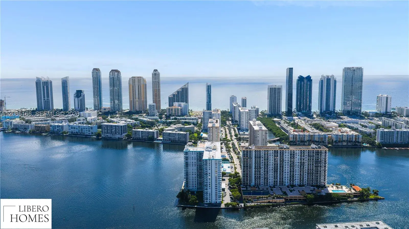2 bedroom 2 bath Residential for sale at 301 174th St # 1216, Sunny Isles Beach FL 33160