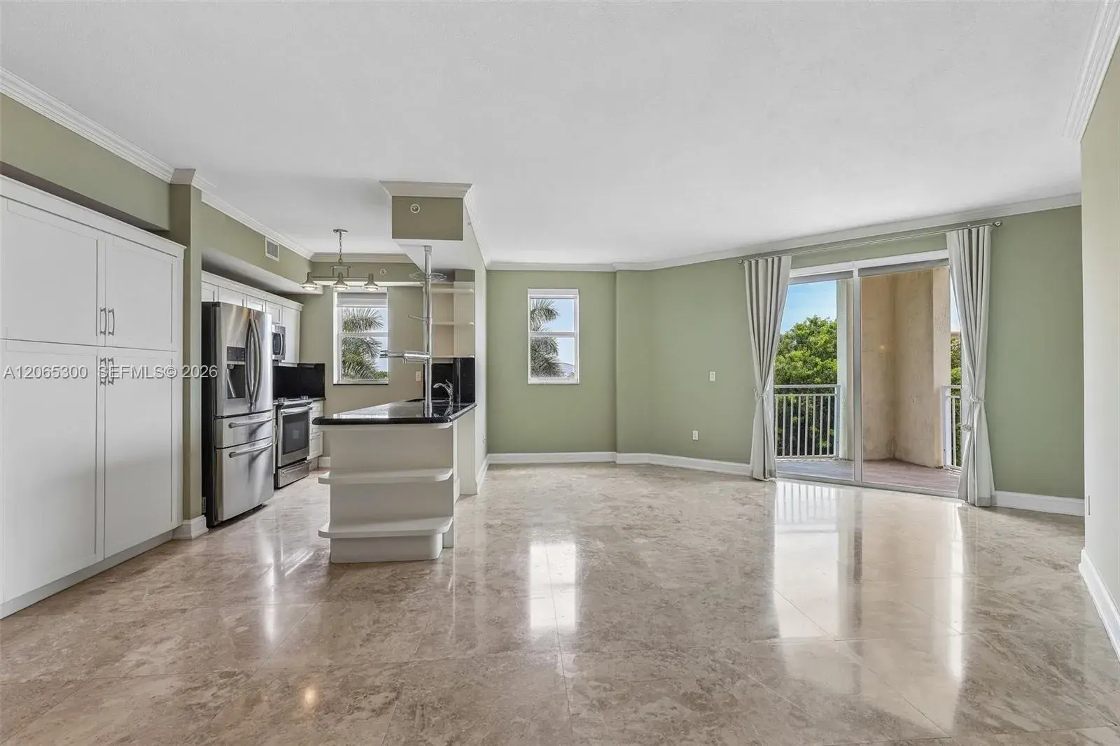 3 bedroom 2 bath Residential for sale at 7265 SW 89th St # A314, Miami FL 33156