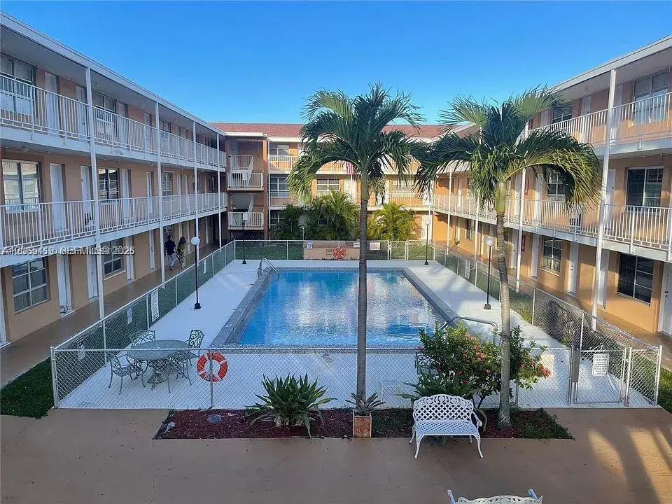 1 bedroom 1 bath Residential for sale at 3881 W Flagler St # 316, Miami FL 33134