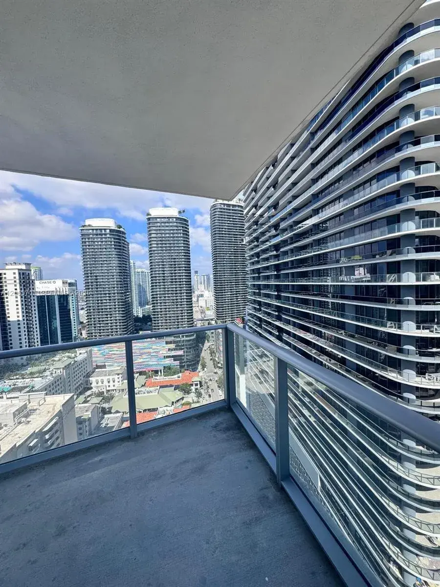 1100 S Miami Ave # 3010, Miami FL 33130