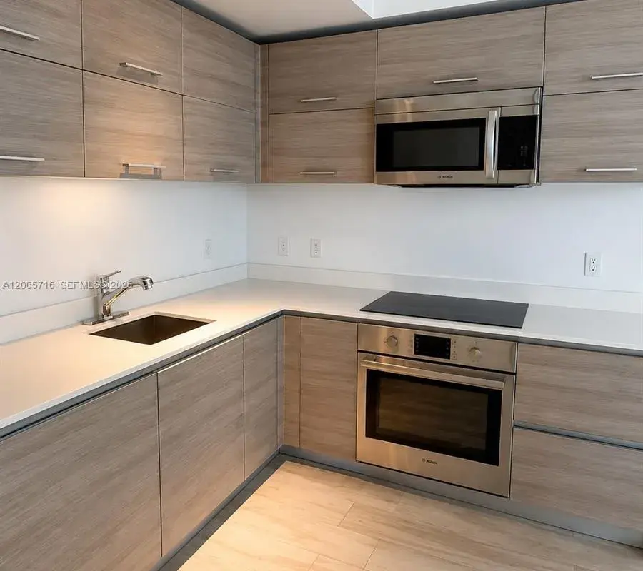 1300 S Miami Ave # 1008, Miami FL 33130