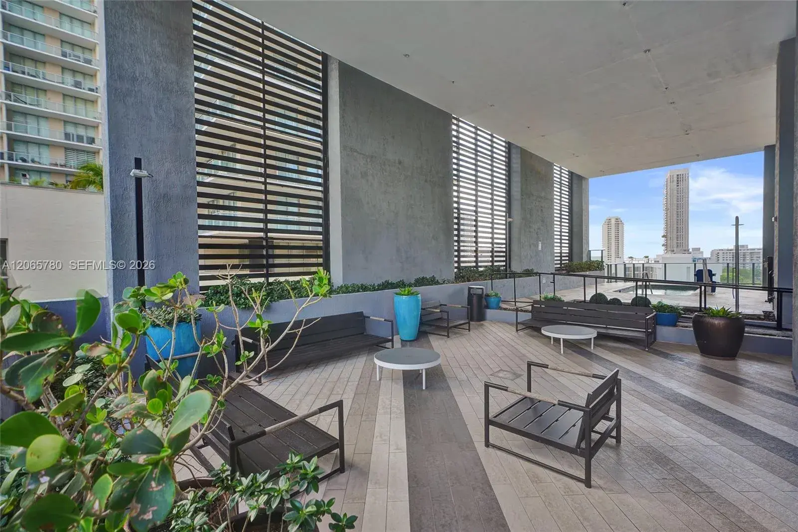121 NE 34th St # 2705, Miami FL 33137