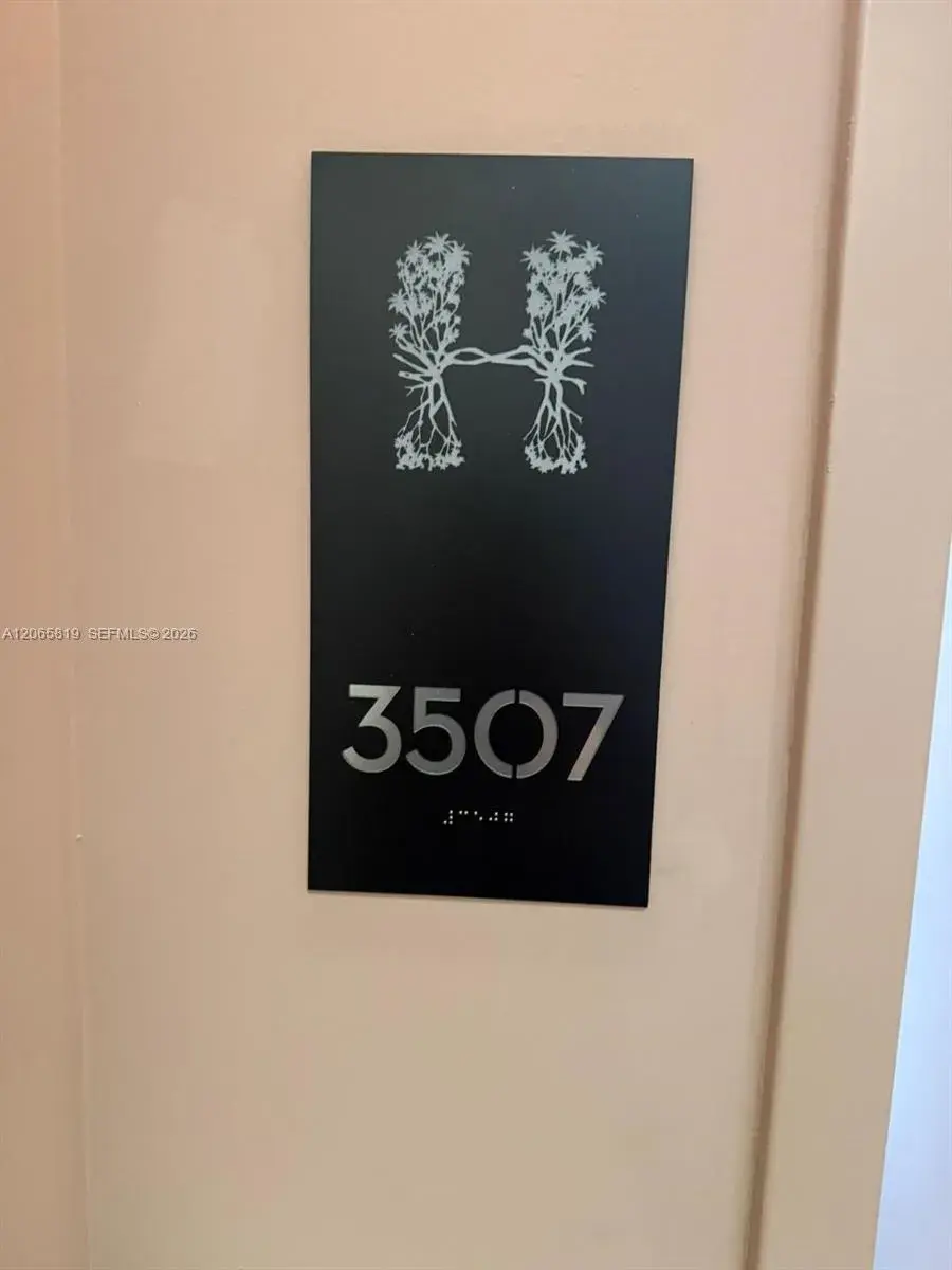 2 bedroom 2 bath Residential Lease for rent at 4010 S Ocean Dr # T3507, Hollywood FL 33019