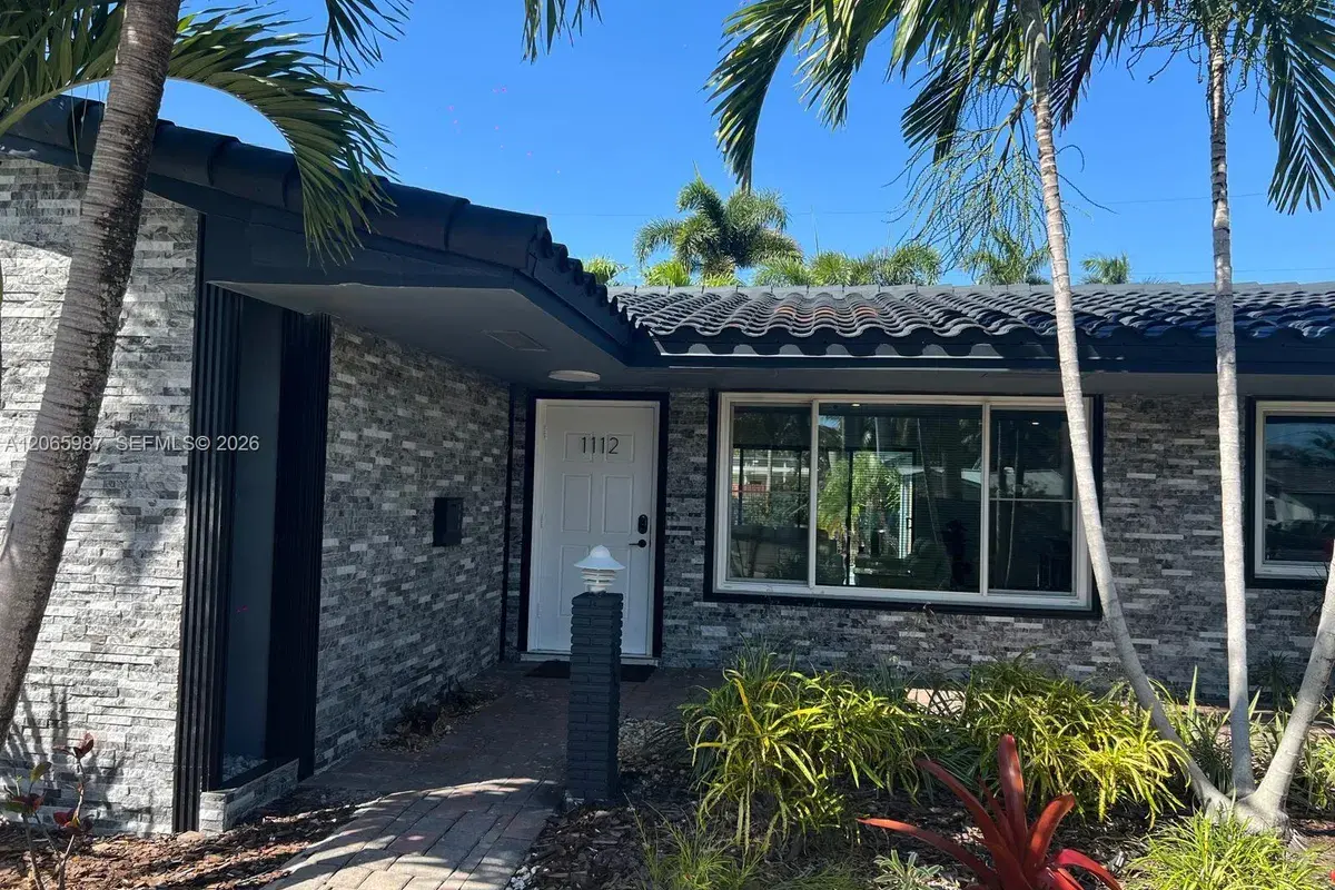 1112 N 13th Ave, Hollywood FL 33019