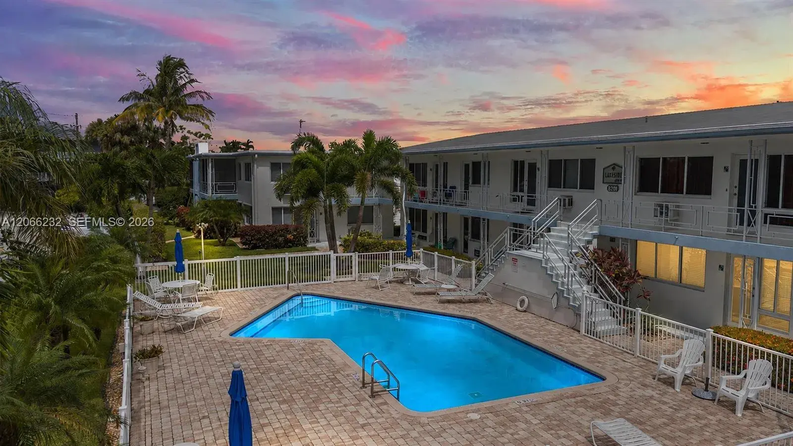1 bedroom 1 bath Residential for sale at 3201 SE 12th St # A2, Pompano Beach FL 33062