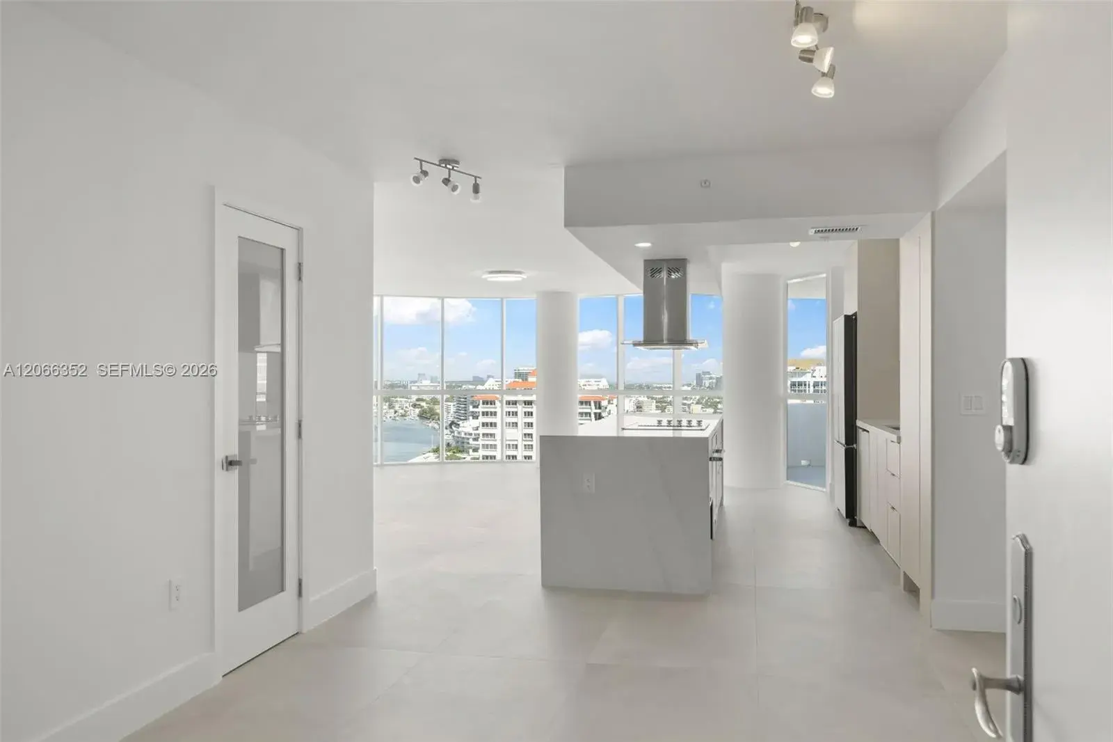 2 bedroom 2 bath Residential for sale at 6301 Collins Ave # 2307, Miami Beach FL 33141