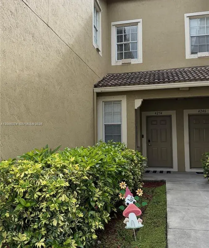 4254 SW 132nd Way, Miramar FL 33027