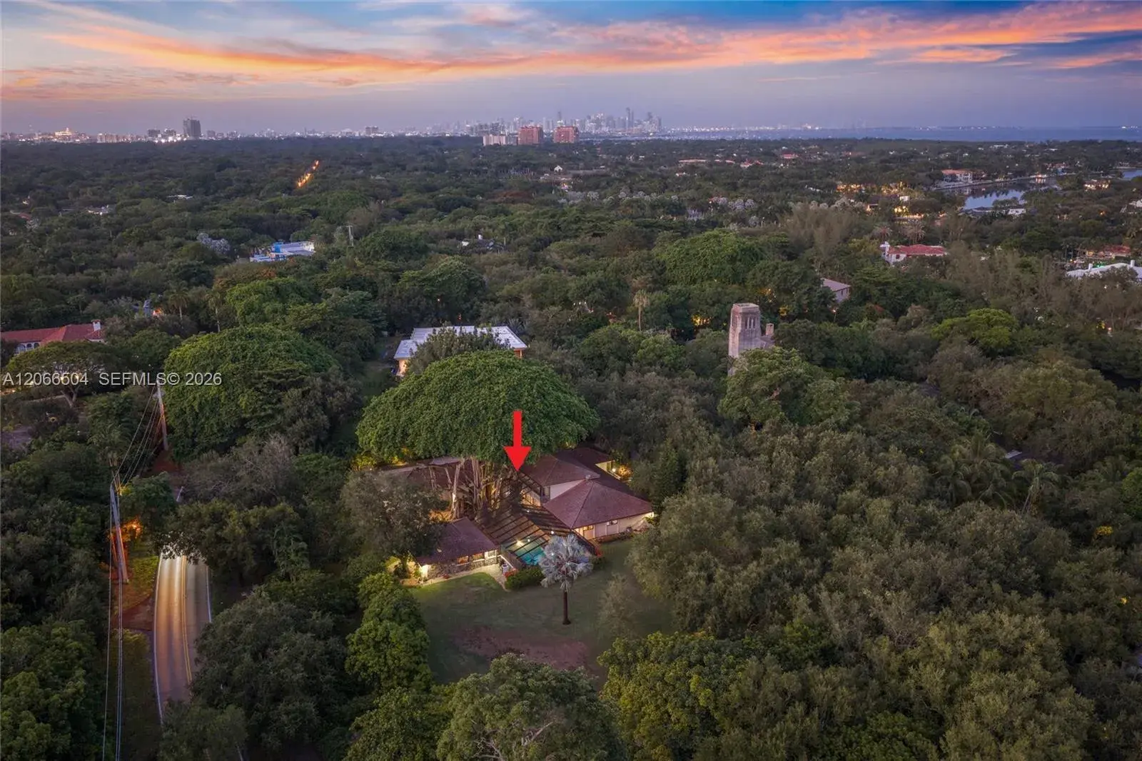9490 Old Cutler Ln, Coral Gables FL 33156
