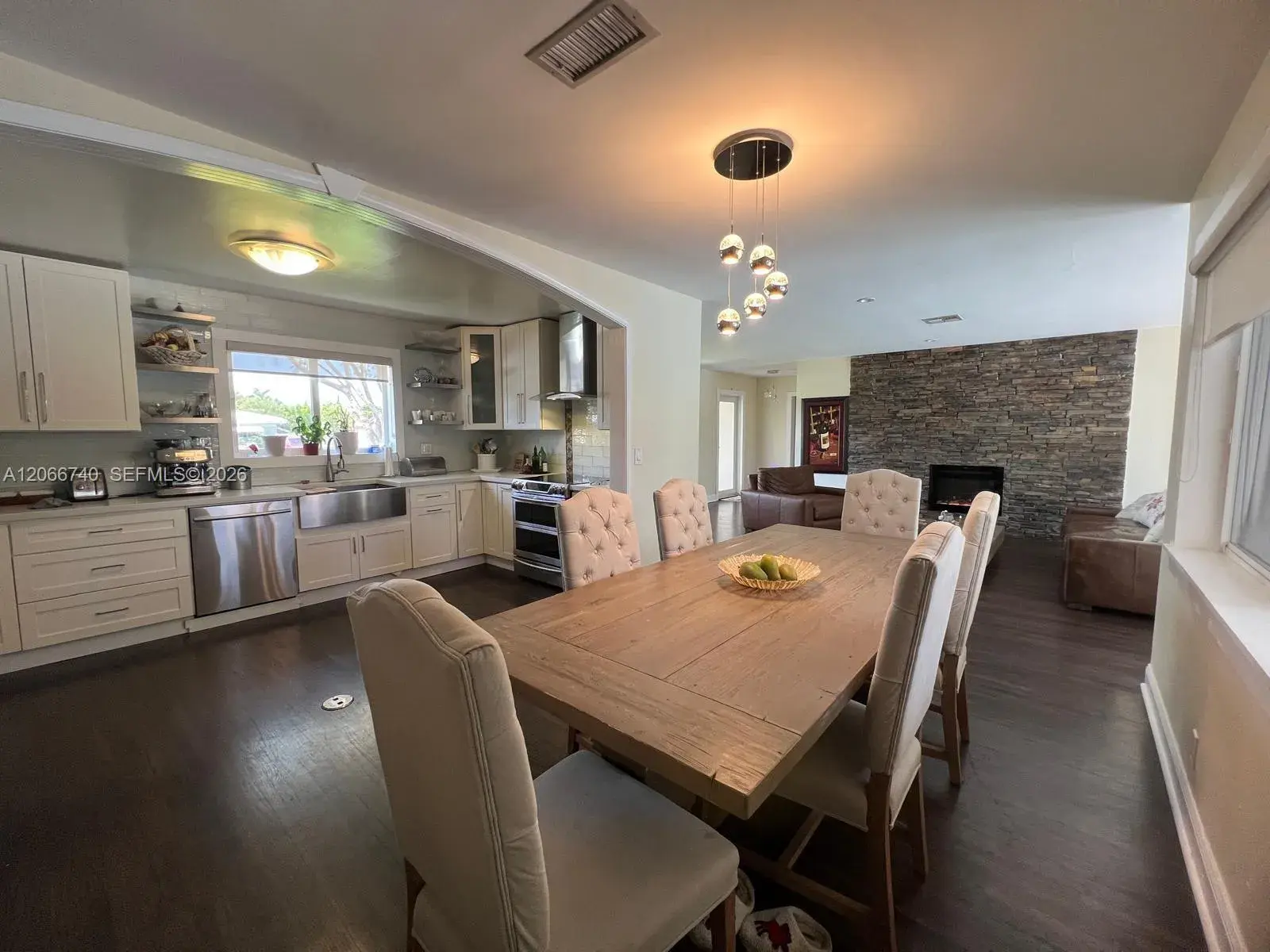 3460 Buchanan St, Hollywood FL 33021