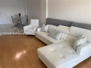 300 Bayview Dr # 508, Sunny Isles Beach FL 33160
