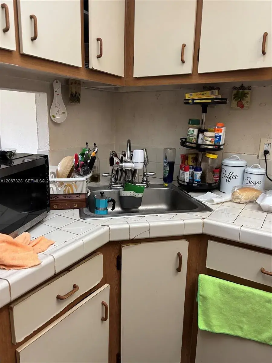 1 bedroom 1 bath Residential for sale at 801 NW 47th Ave # 216W, Miami FL 33126