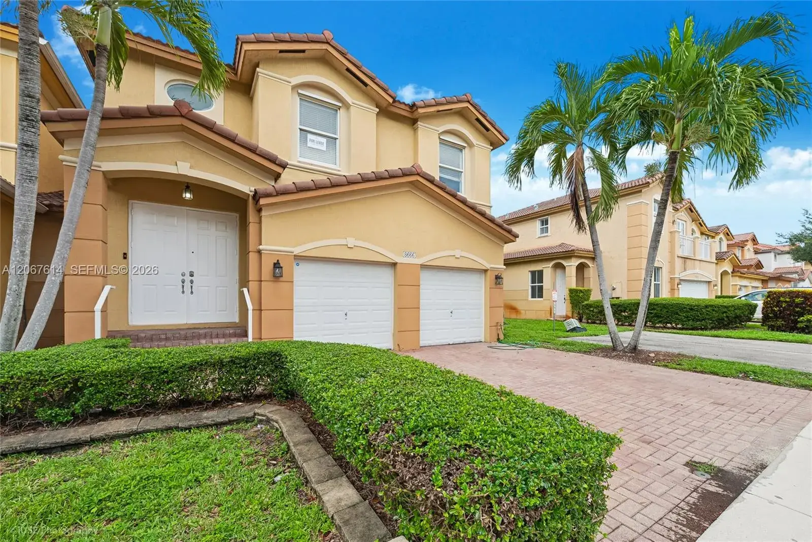 4 bedroom 2 bath Residential for sale at 8666 NW 109th Ct # 8666, Doral FL 33178