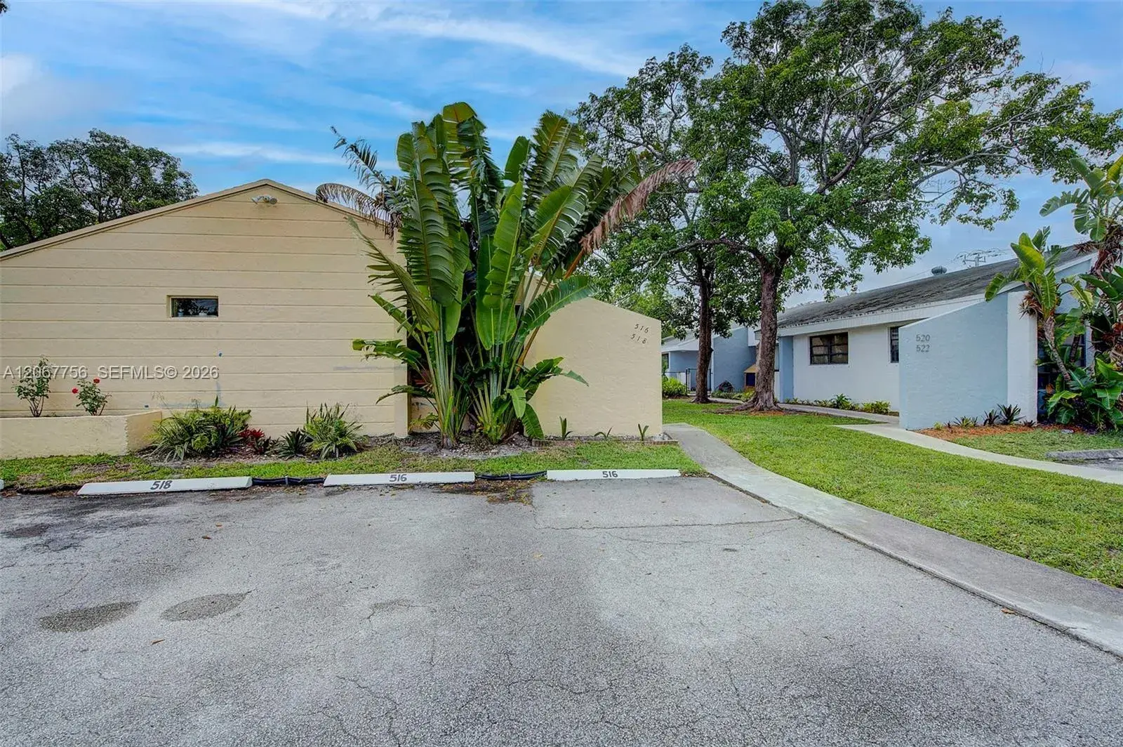 2 bedroom 2 bath Residential Lease for rent at 516 SW 14th Ct # 516, Fort Lauderdale FL 33315