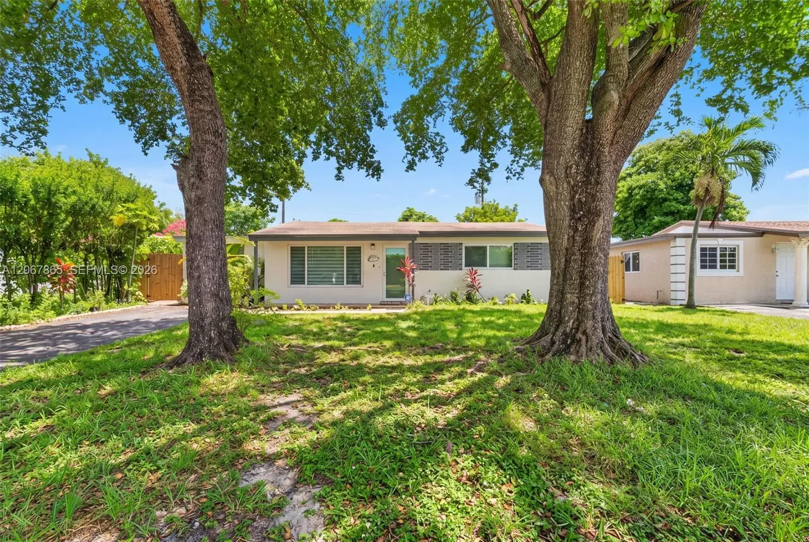 4 bedroom 1 bath Residential for sale at 6919 SW 22nd Ct, Miramar FL 33023