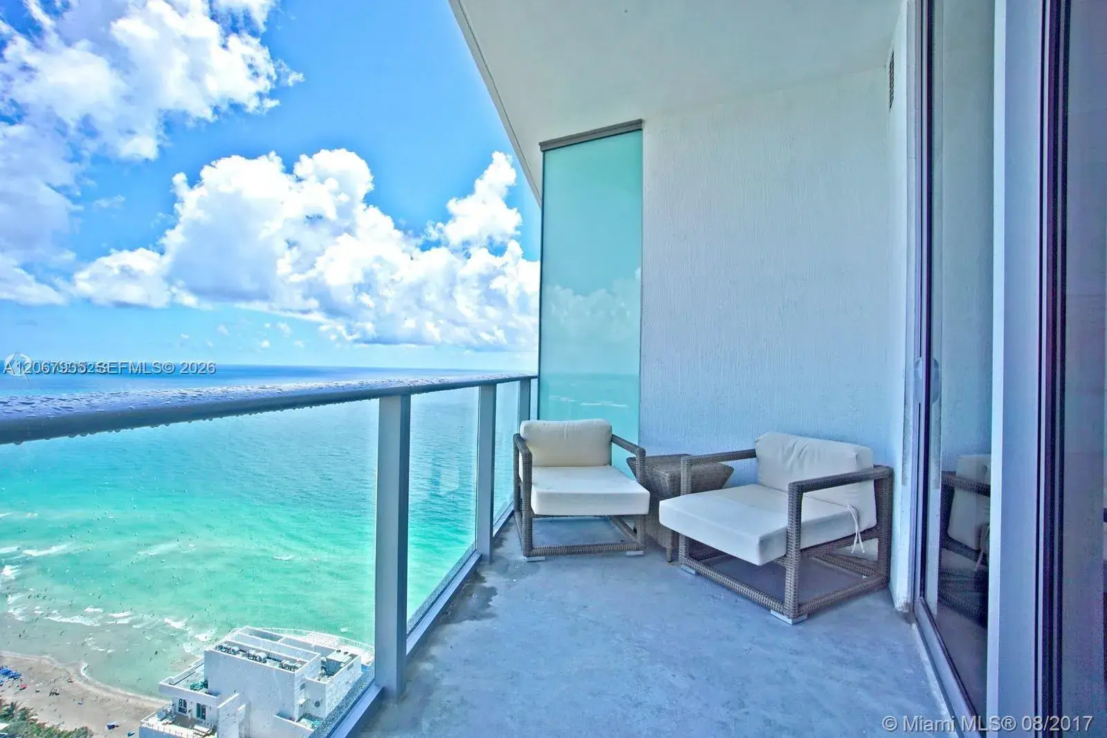 4111 S Ocean Dr, Hollywood FL 33019