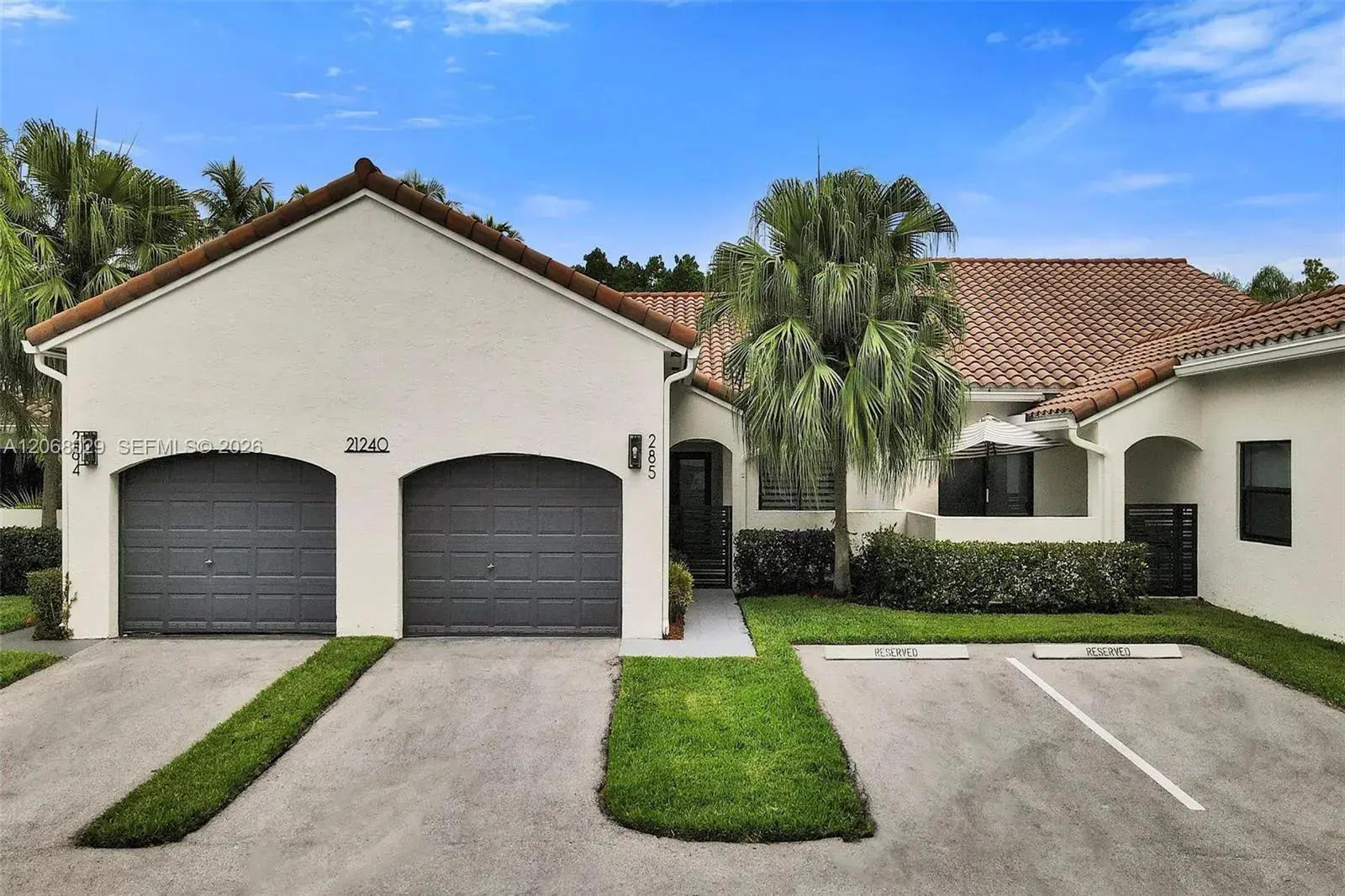 3 bedroom 2 bath Residential for sale at 21240 Harbor Way # 28, Aventura FL 33180