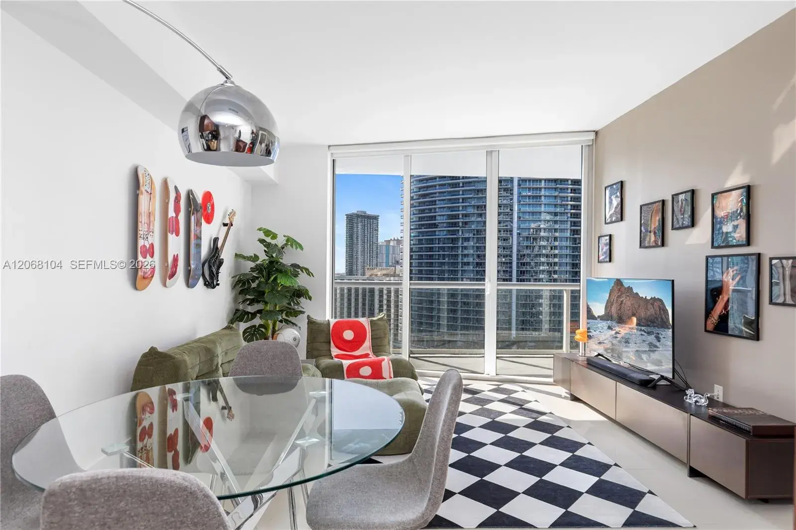 465 Brickell Ave # 2504, Miami FL 33131