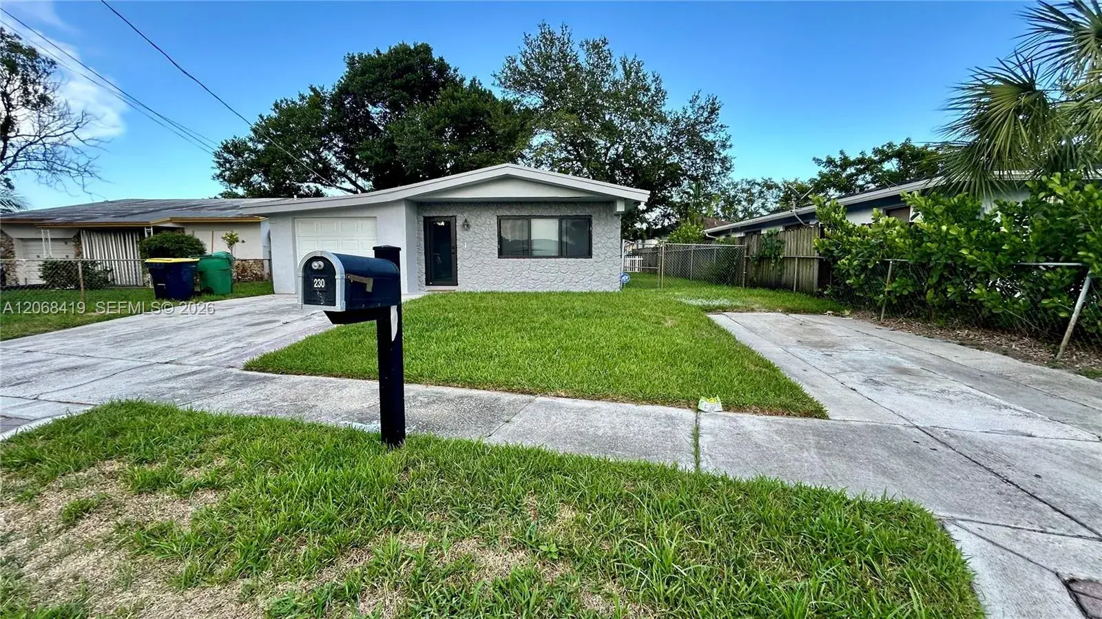 230 NW 8th Ave, Dania Beach FL 33004