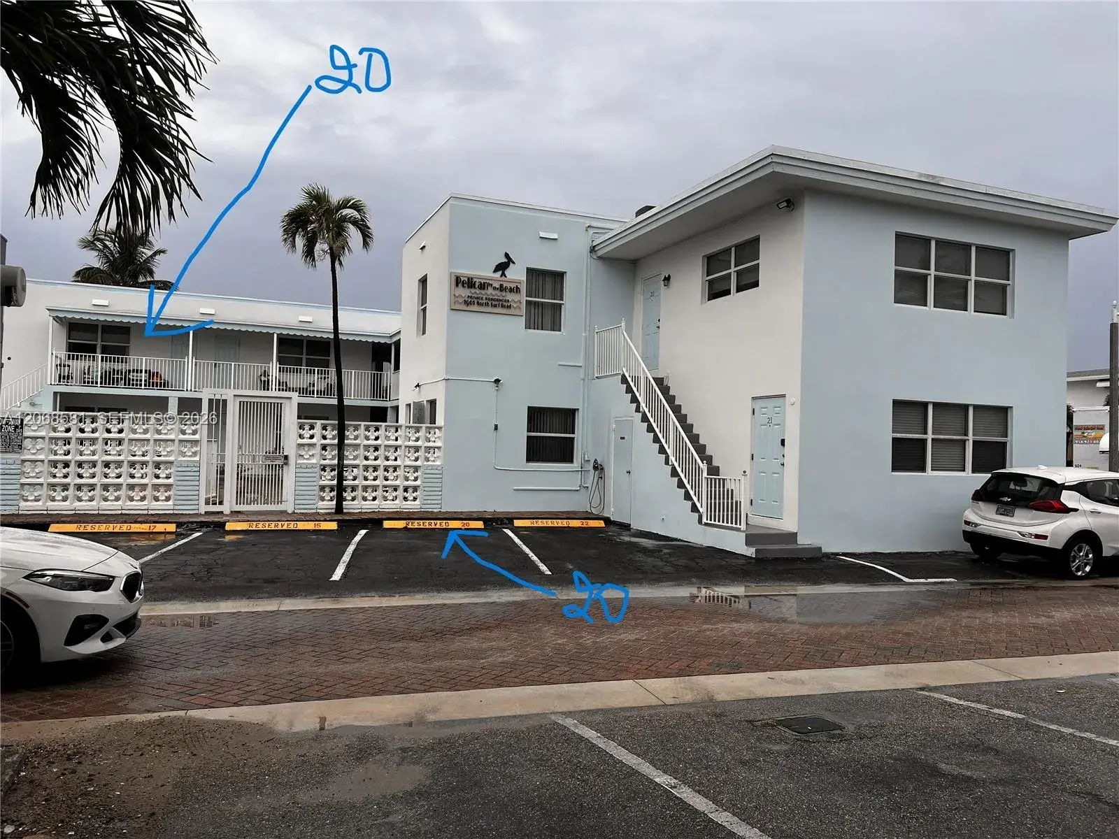 1 bedroom 1 bath Residential for sale at 1901 N Surf Rd # 20, Hollywood FL 33019