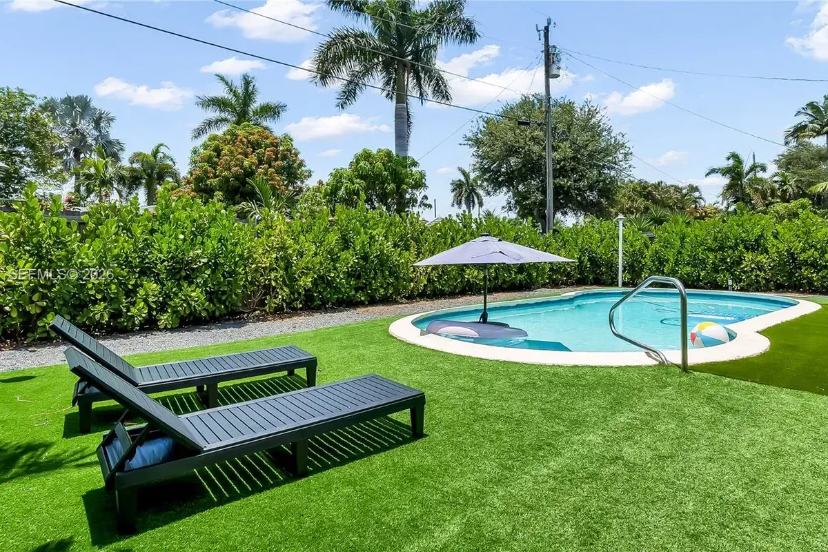 1116 N 31st Ave, Hollywood FL 33021
