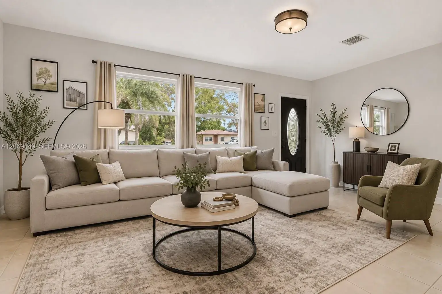 2842 Jackson St, Hollywood FL 33020