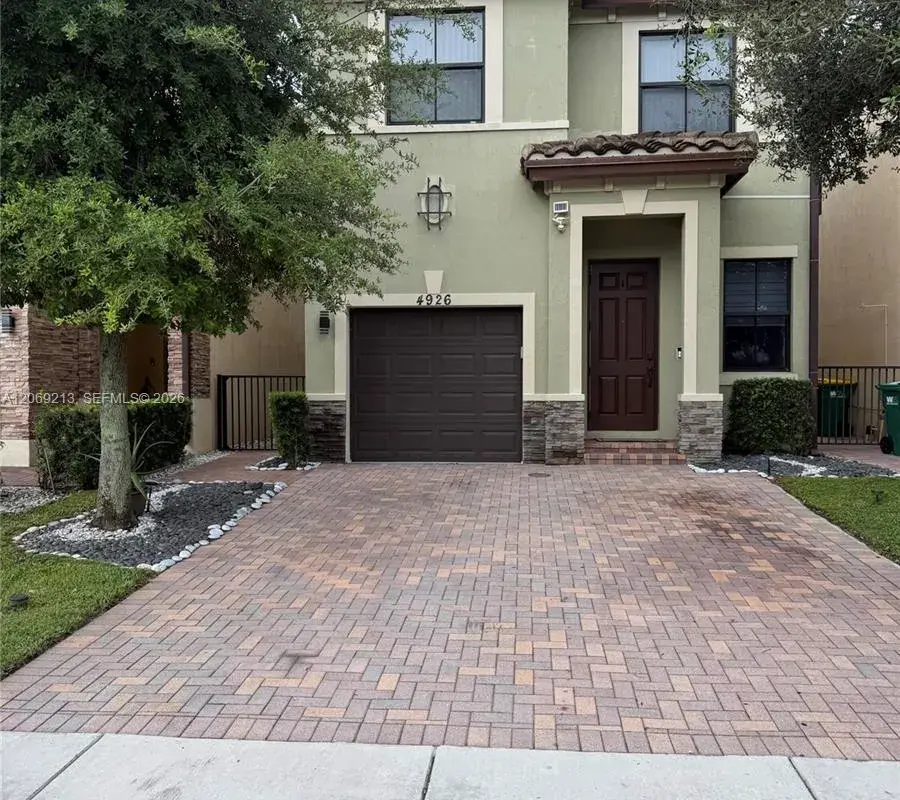 4926 NW 57th Ct, Tamarac FL 33319