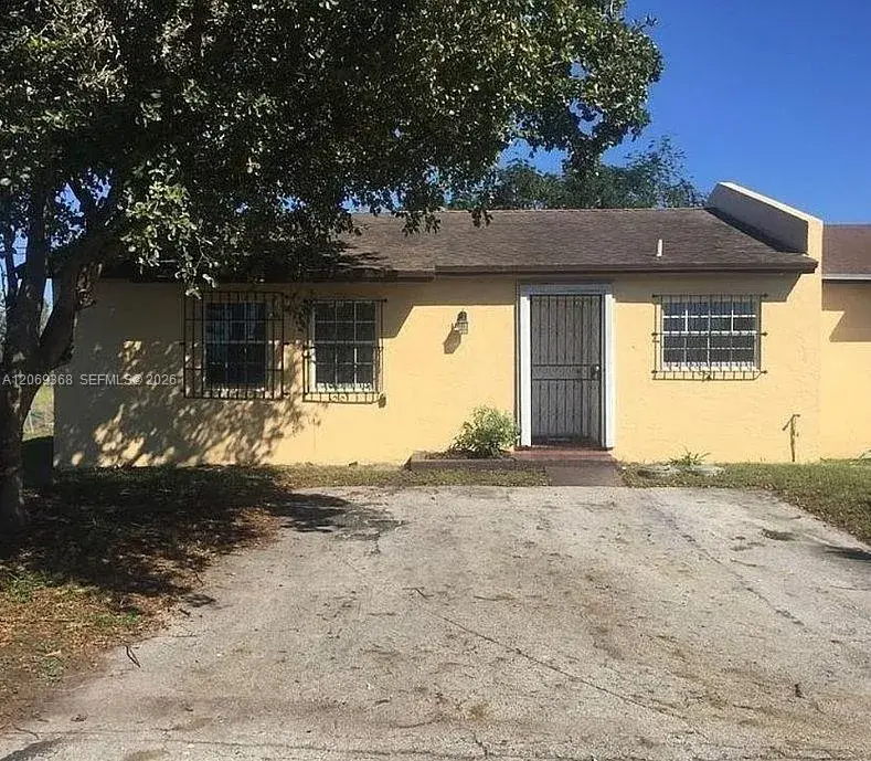 3 bedroom 2 bath Residential for sale at 3009 NW 204th Ter, Miami Gardens FL 33056