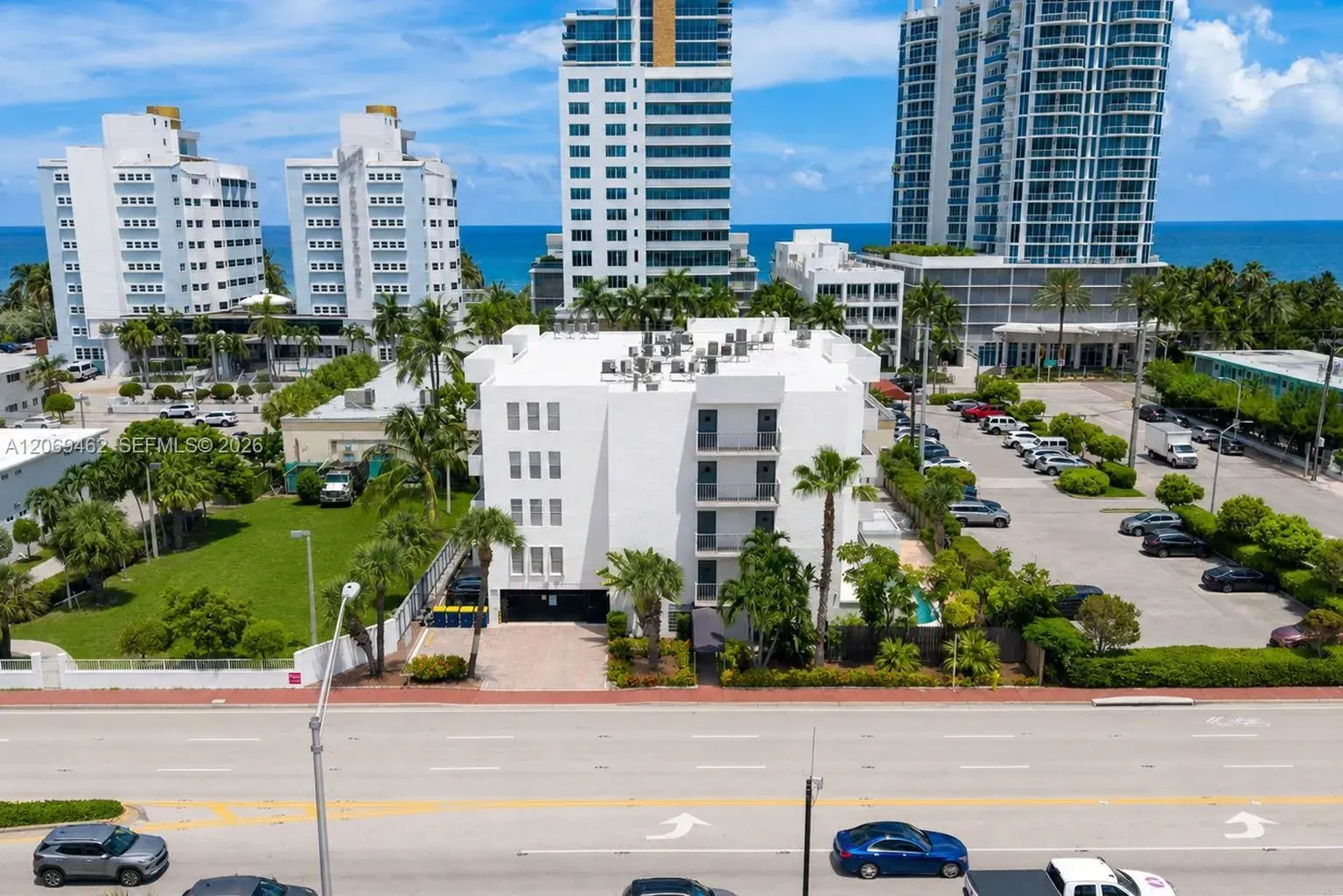 1 bedroom 1 bath Residential for sale at 6545 Indian Creek Drive # 408, Miami Beach FL 33141