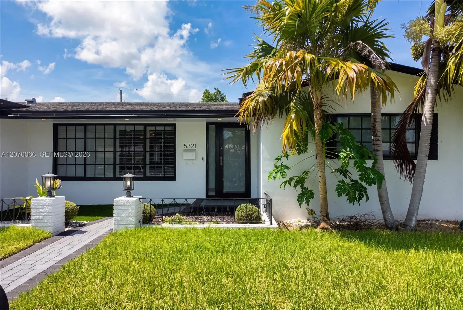 5321 Lincoln St # 5321, Hollywood FL 33021