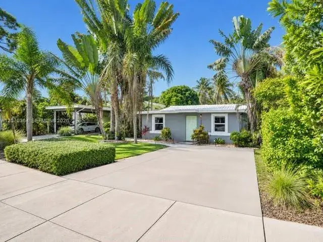 3 bedroom 2 bath Residential for sale at 1022 NE 34th Ct, Oakland Park FL 33334