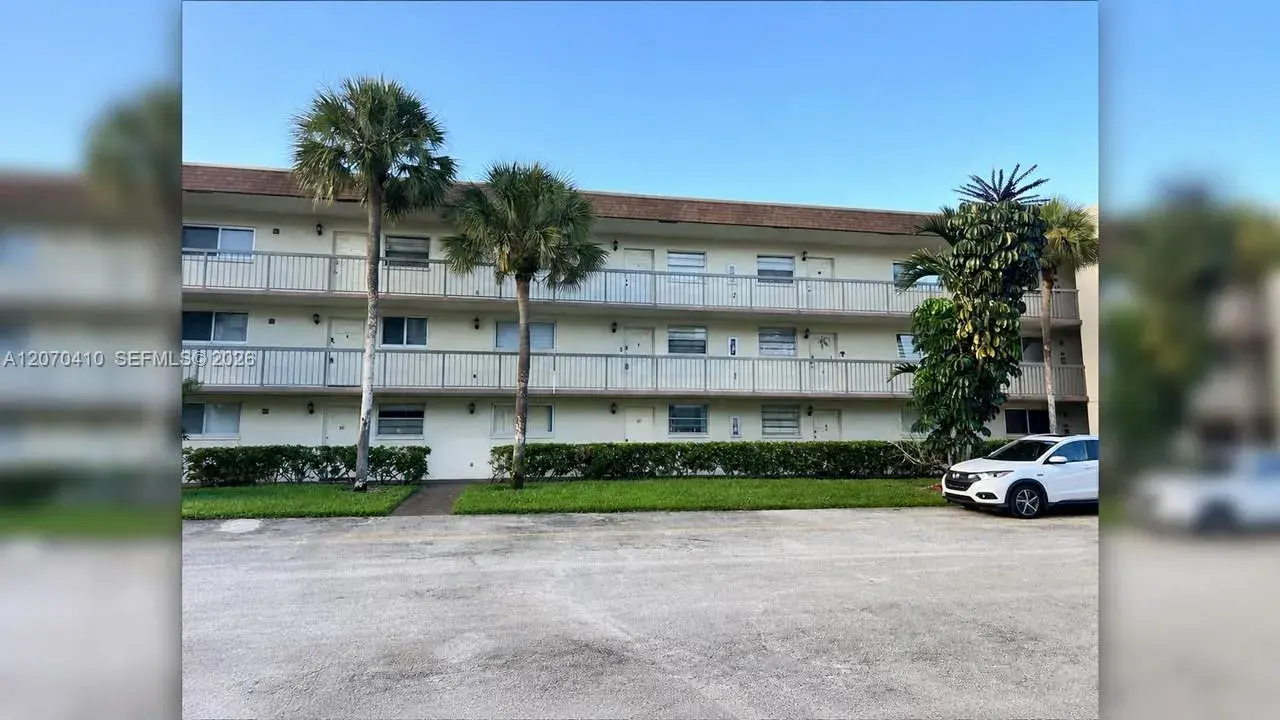 7500 NW 17 St # 107, Plantation FL 33313