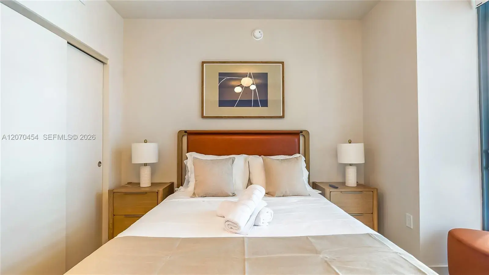 11 NE 6th St # 808, Miami FL 33132