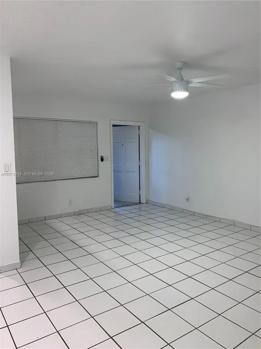 2612 Johnson St # 4, Hollywood FL 33020