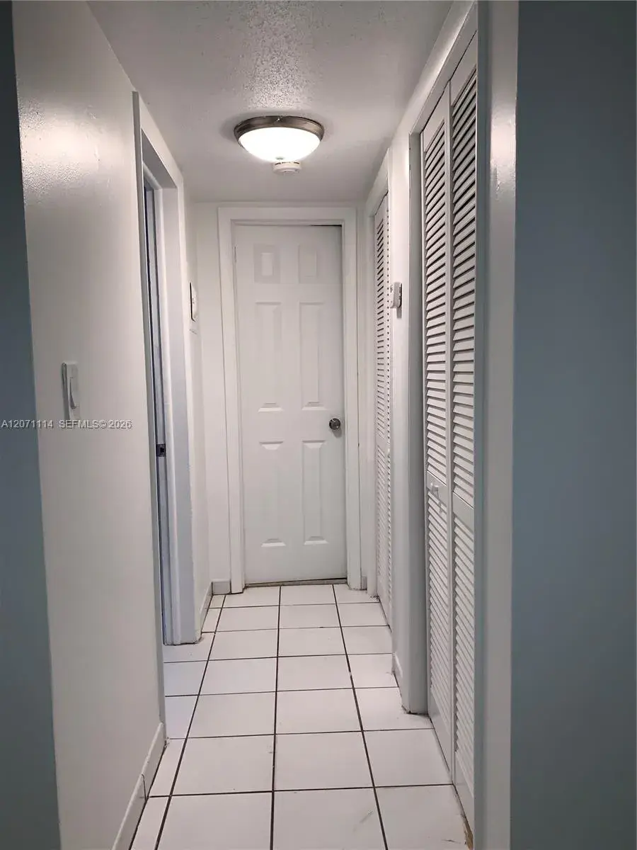 2612 Johnson St # 4, Hollywood FL 33020