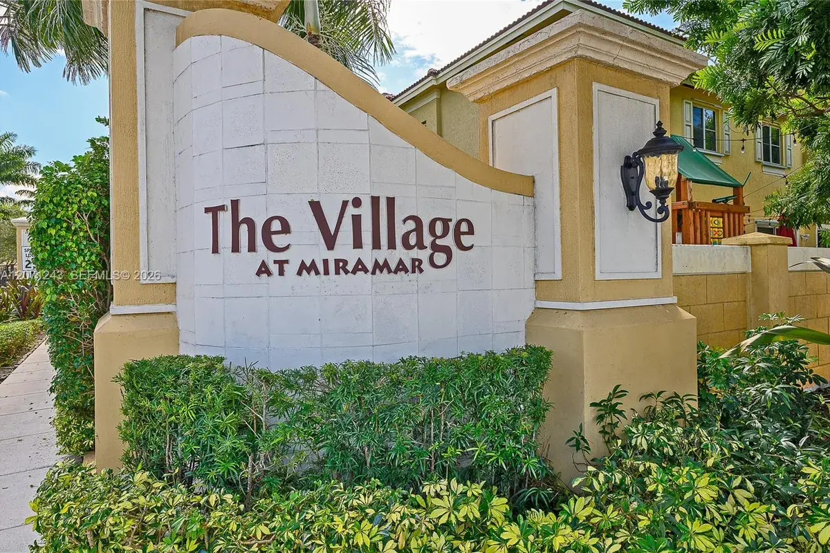 1810 SW 91st Ave, Miramar FL 33025