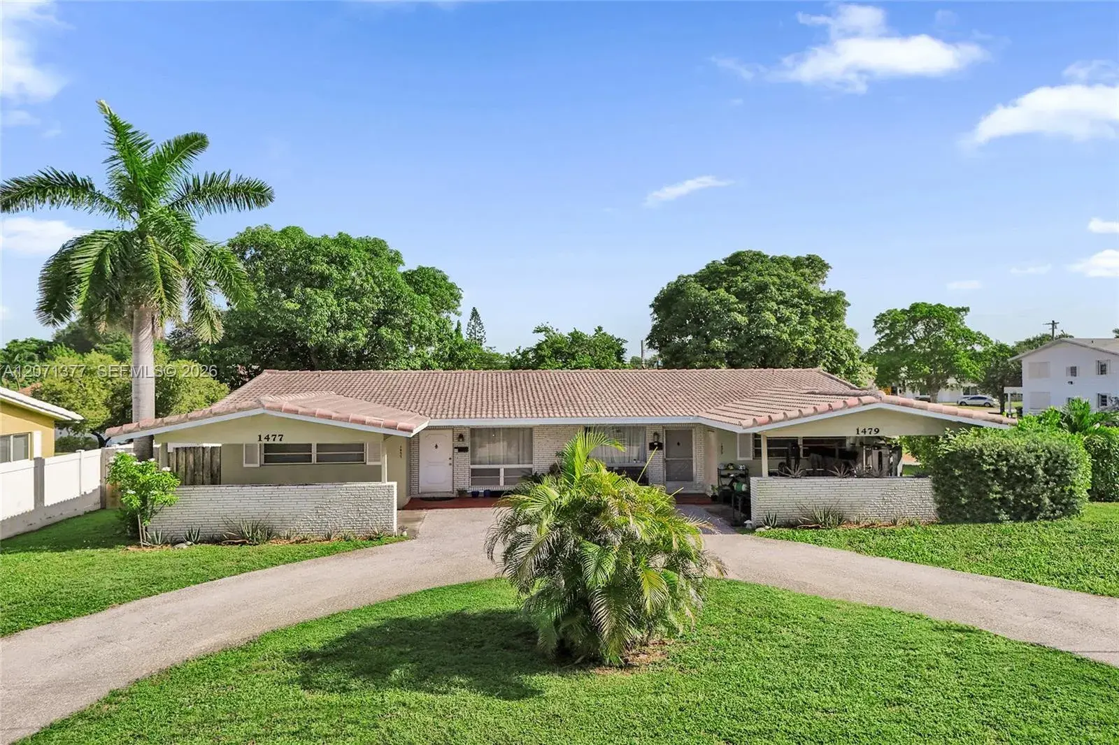 1477 NE 55th St, Fort Lauderdale FL 33334