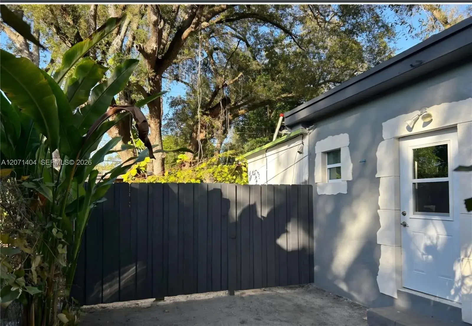 661 NE 164th Ter, Miami FL 33162
