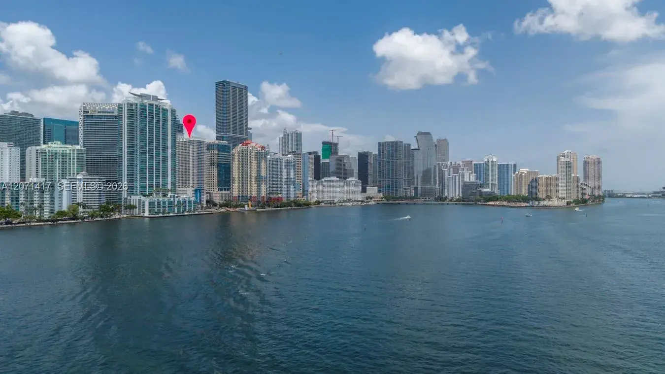 1 bath Residential for sale at 1200 Brickell Bay Dr # 3310, Miami FL 33131