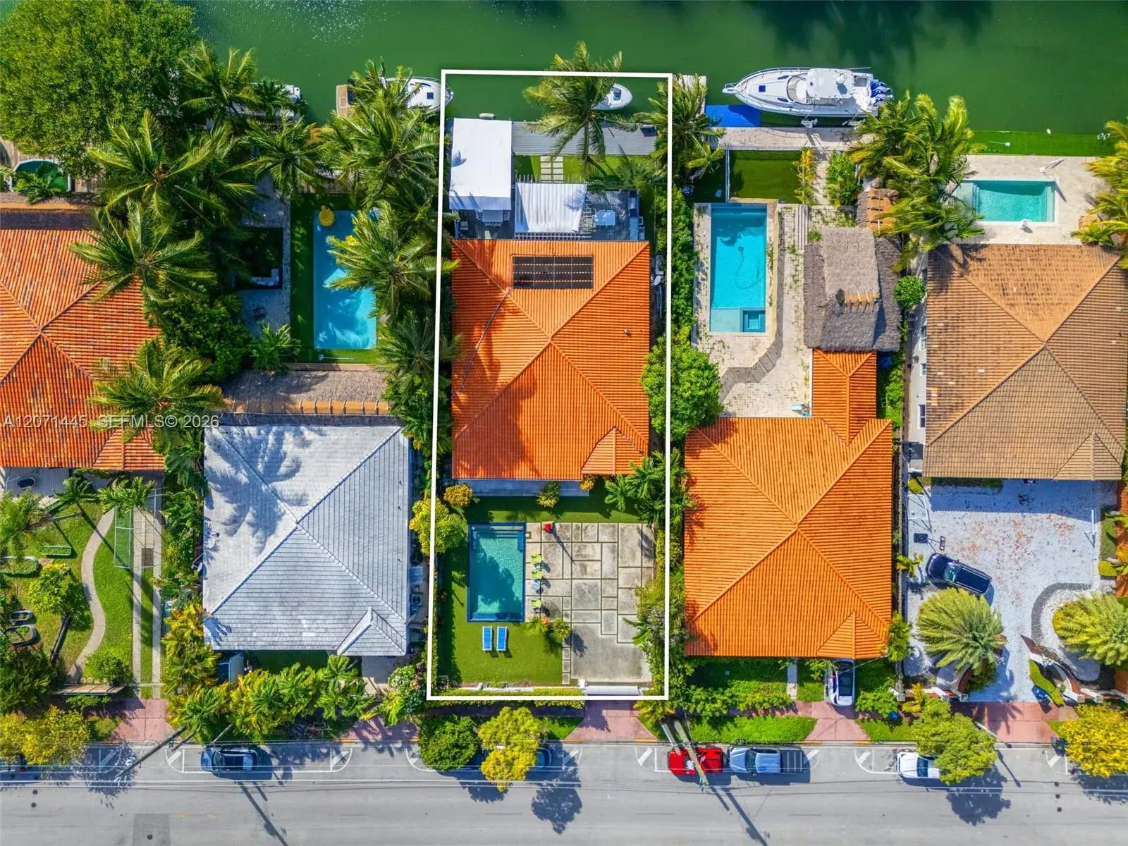 4 bedroom 3 bath Residential for sale at 7970 Hawthorne Ave, Miami Beach FL 33141