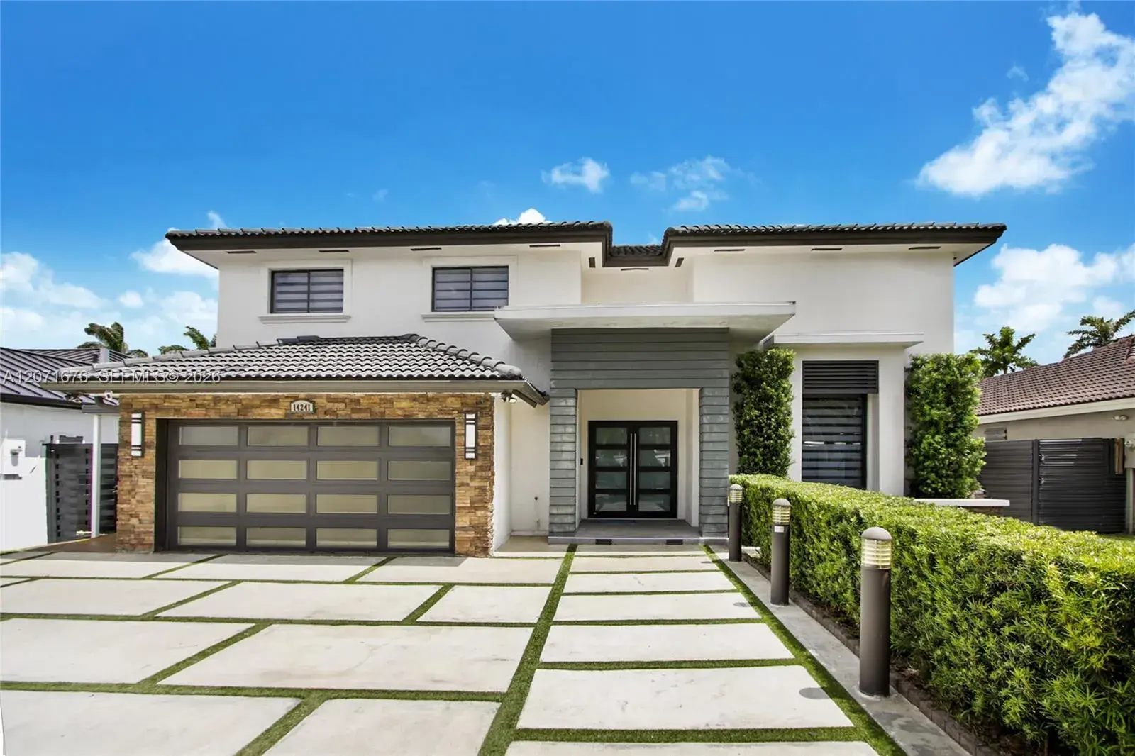 14241 SW 160th Ter, Miami FL 33177