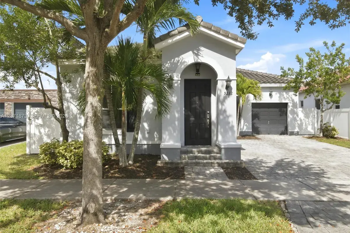 9232 SW 171st Ct, Miami FL 33196