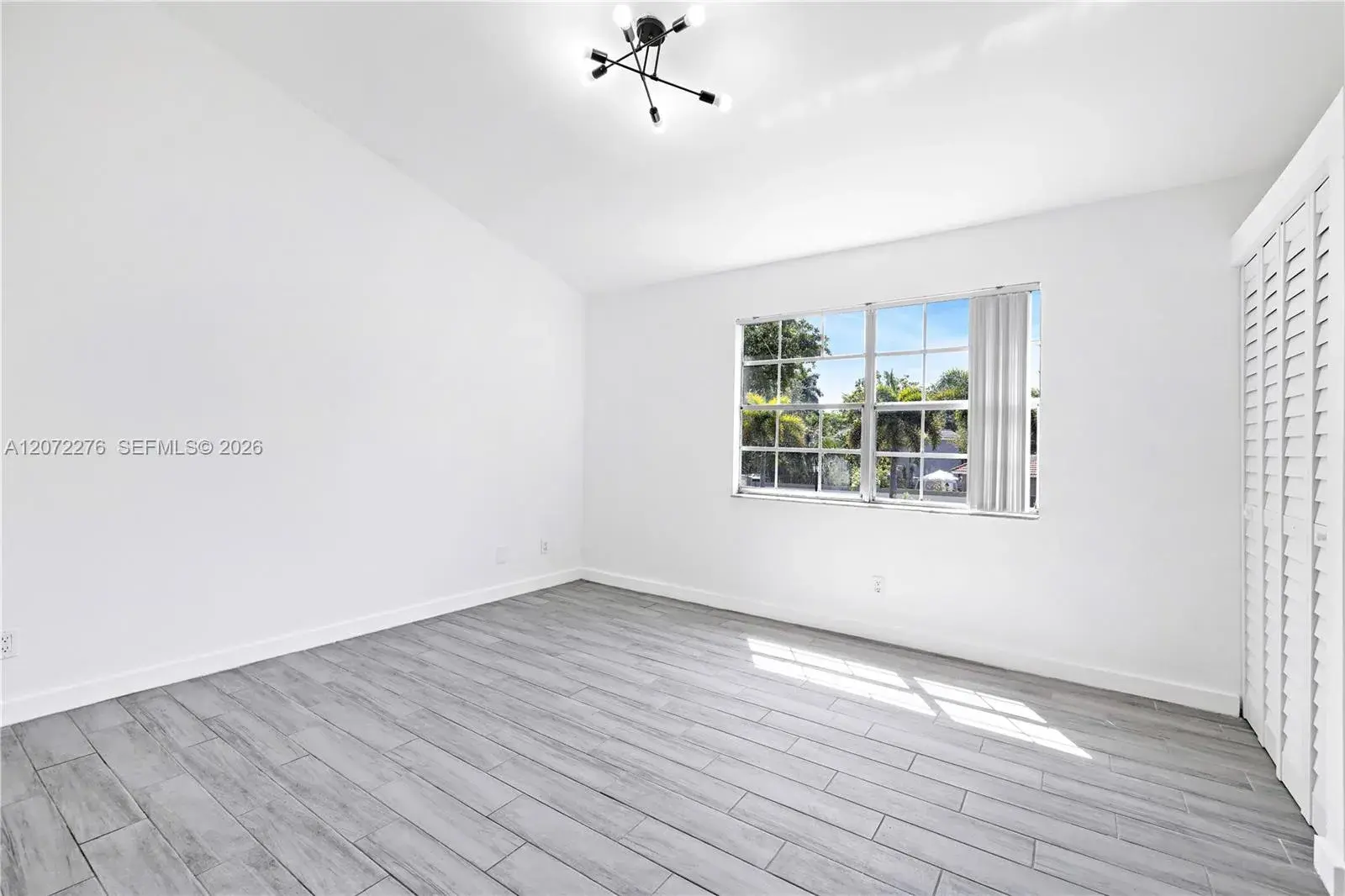2 bedroom 1 bath Residential for sale at 2917 NW Belmont Ln # 2917, Cooper City FL 33026