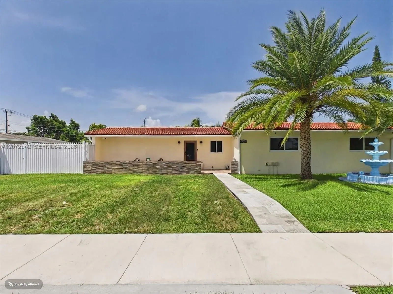 9601 SW 183rd St, Palmetto Bay FL 33157